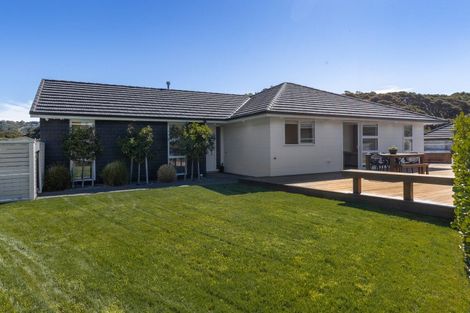 Photo of property in 44 Tradewinds Drive, Whitby, Porirua, 5024