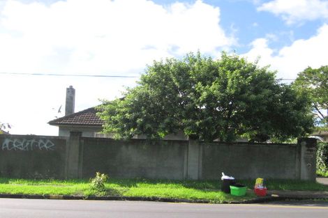 Photo of property in 2/120 Bucklands Beach Road, Bucklands Beach, Auckland, 2012