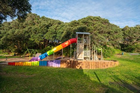 Photo of property in 108 Wellington Road, Paekakariki, 5034
