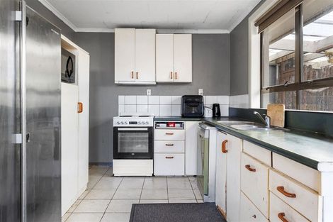 Photo of property in 18 Whitefield Street, Kaiapoi, 7630