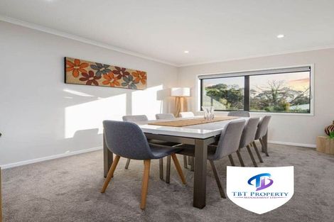 Photo of property in 3/504 Swanson Road, Ranui, Auckland, 0612