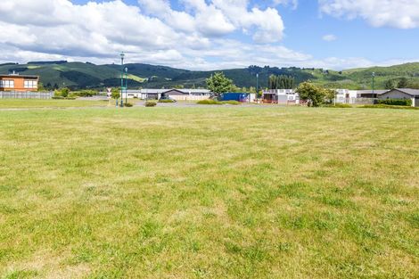 Photo of property in 168 Lisland Drive, Kinloch, Taupo, 3377