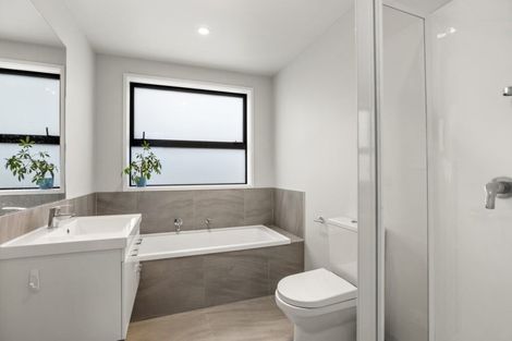 Photo of property in 6 Tomairangi Crescent, Pukekohe, 2120