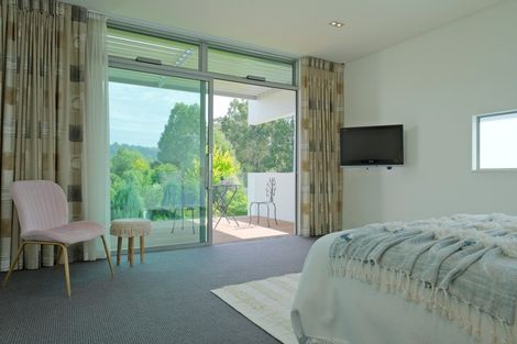 Photo of property in 3 Main Road, Fairfield, Dunedin, 9018