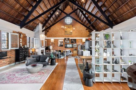 Photo of property in 95a Calliope Road, Stanley Point, Auckland, 0624