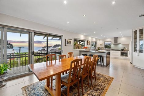 Photo of property in 4 Claude Road, Stanmore Bay, Whangaparaoa, 0932