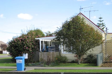 Photo of property in 159b Bartholomew Road, Levin, 5510