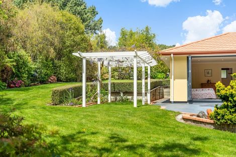 Photo of property in 9 Marua Palm Grove, Timberlea, Upper Hutt, 5018