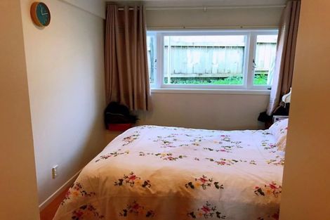 Photo of property in 10 Kereru Street, Henderson, Auckland, 0612