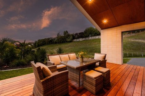 Photo of property in 26 Rochfort Road, Havelock North, 4130