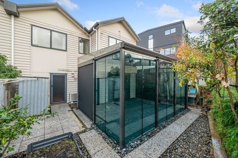 Photo of property in 89 Cambridge Terrace, Papatoetoe, Auckland, 2025