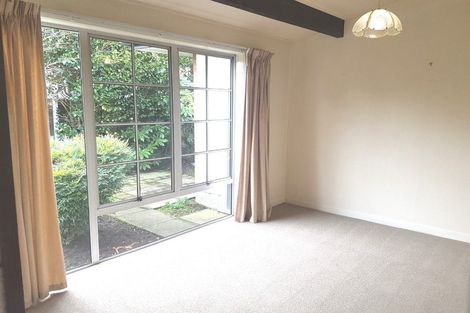 Photo of property in 2/23 Tudor Avenue, Ilam, Christchurch, 8041