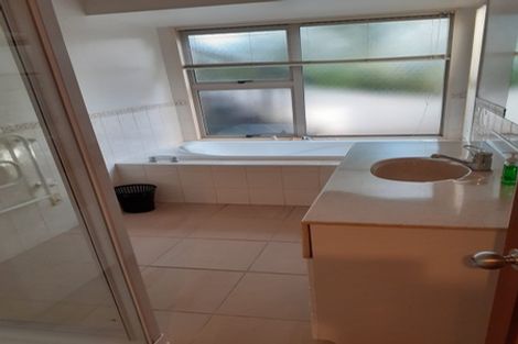 Photo of property in 76 Glenstrae Road, Redcliffs, Christchurch, 8081