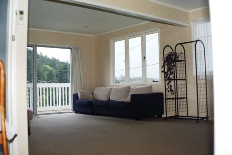 Photo of property in 6 Willow Place, Horahora, Whangarei, 0110