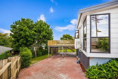 Photo of property in 96 Waimumu Road, Massey, Auckland, 0614