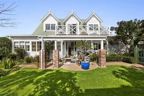 Photo of property in 3 Richmond Street, Fitzroy, New Plymouth, 4312