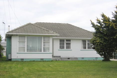 Photo of property in 18 Norfolk Street, Levin, 5510