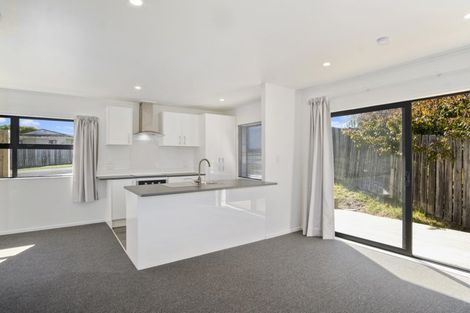 Photo of property in 9 Simon Ellice Drive, Bayview, Auckland, 0629