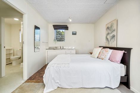 Photo of property in 70 Rapata Road, Oakura, Hikurangi, 0184