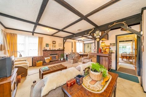 Photo of property in 114 Akatarawa Road, Birchville, Upper Hutt, 5018