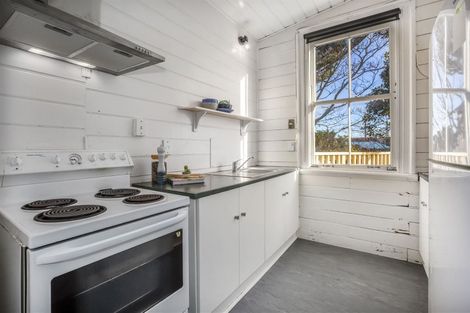 Photo of property in 91 Saint Andrews Road, Plimmerton, Porirua, 5026