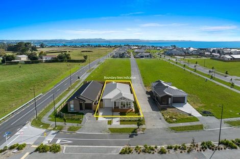 Photo of property in 113 Mutetai Road, Clarks Beach, 2122