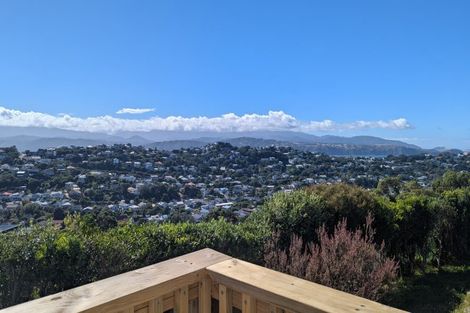 Photo of property in 96 Kaikoura Street, Maupuia, Wellington, 6022