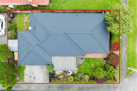 Photo of property in 21 Waterview Road West, Stanley Point, Auckland, 0624