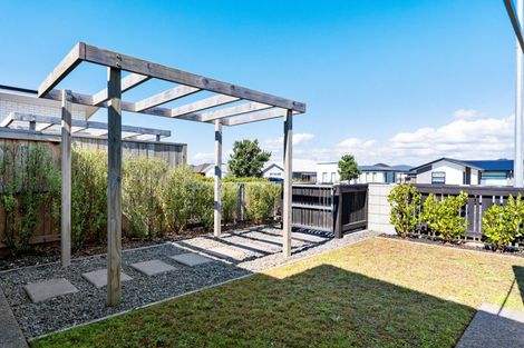 Photo of property in 18 Toi Place, Papamoa, 3118
