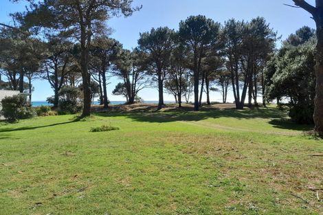 Photo of property in 790 Matarangi Drive, Matarangi, Whitianga, 3592