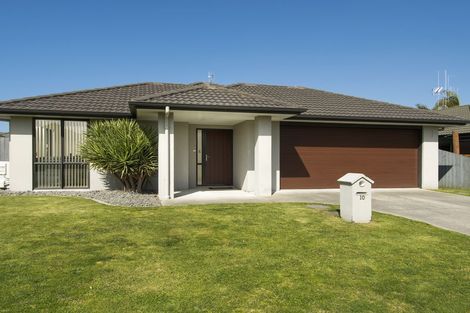 Photo of property in 10 Beachmere Place, Papamoa Beach, Papamoa, 3118