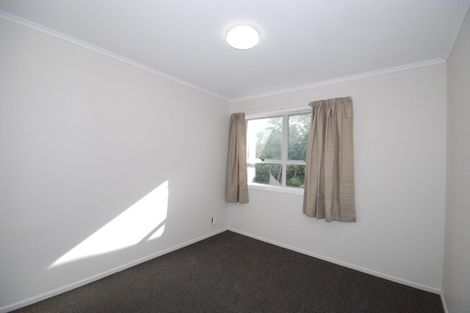 Photo of property in 58 Sunnyside Road, Sunnyvale, Auckland, 0612