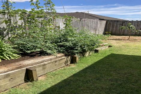 Photo of property in 101 Kitchener Road, Pukekohe, 2120