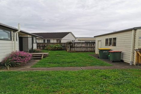 Photo of property in 9a Dowding Street, Melville, Hamilton, 3206