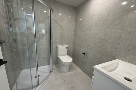 Photo of property in 1/18 Hetherington Road, Ranui, Auckland, 0612