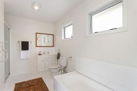 Photo of property in 10 Winslow Street, Burnside, Christchurch, 8053