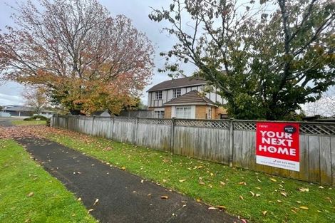 Photo of property in 1/51 Jillteresa Crescent, Half Moon Bay, Auckland, 2012