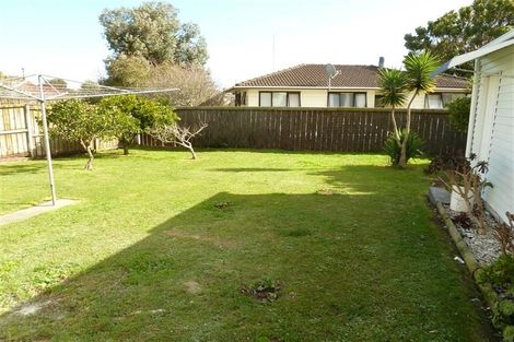 Photo of property in 35 Fairlight Place, Manurewa, Auckland, 2102