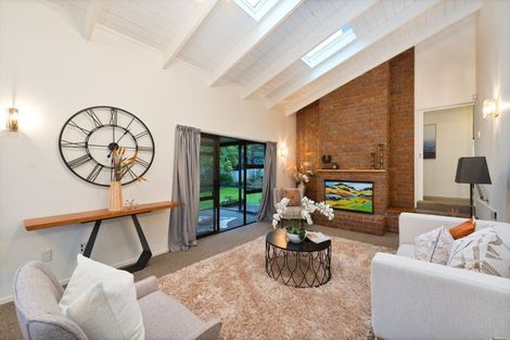 Photo of property in 59a View Road, Henderson, Auckland, 0612