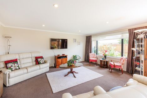 Photo of property in 28 Heretaunga Street, Palmerston North, 4414