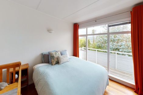 Photo of property in 1 Bedford Street, Northland, Wellington, 6012