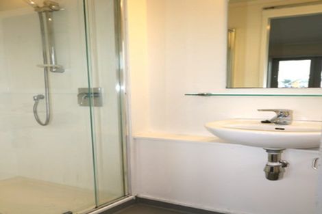 Photo of property in 24/3 Ngahura Street, Eden Terrace, Auckland, 1021