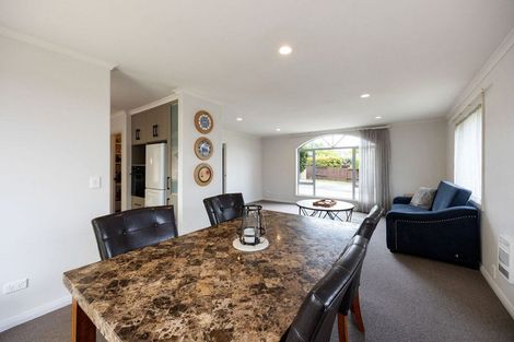 Photo of property in 18 Brancaster Place, Cambridge, 3434