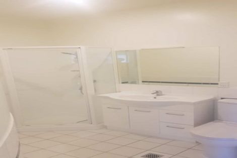 Photo of property in Mokoia Ridge, 1e/68 Mokoia Road, Birkenhead, Auckland, 0626