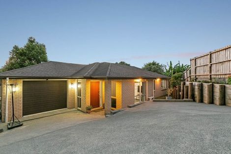 Photo of property in 13 Thomas Rea Place, Te Atatu South, Auckland, 0610