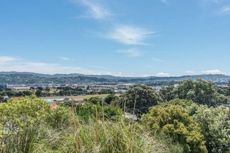 Photo of property in 36 Kinghorne Street, Strathmore Park, Wellington, 6022