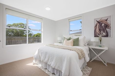 Photo of property in 39 Whanga Crescent, Titahi Bay, Porirua, 5022