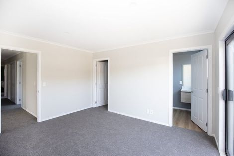 Photo of property in 6 Te Ara O Roimata, Wainuiomata, Lower Hutt, 5014