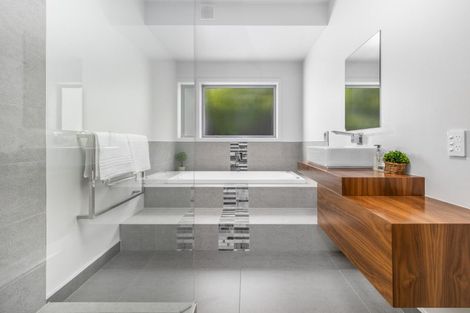 Photo of property in 22 Milford Street, Aotea, Porirua, 5024