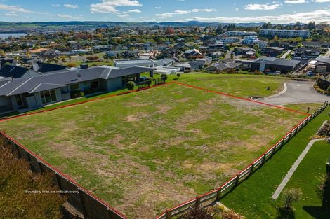 Photo of property in 11 Azalea Lane, Waipahihi, Taupo, 3330